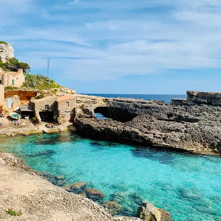 Affittacamere Hostal Cala Llombards Cala Llombards