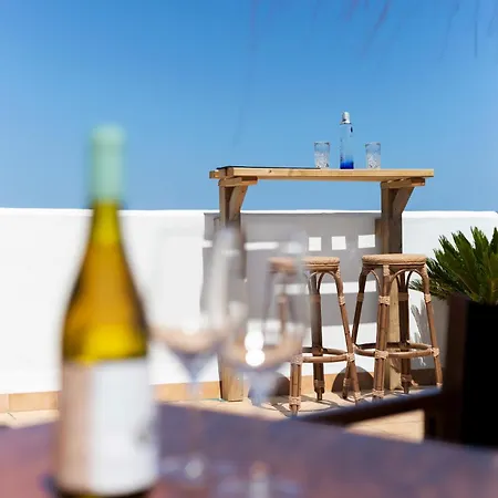 Hostal Cala Llombards