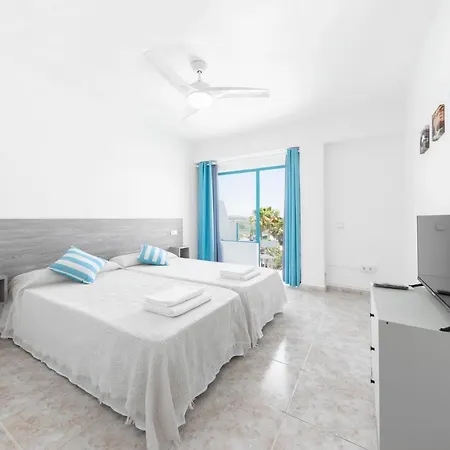 Hostal Cala Llombards * Cala Llombards